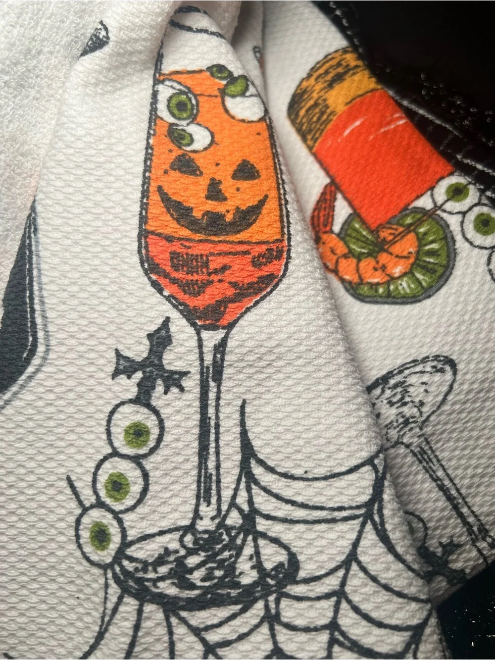 3 Spooky Halloween Cocktails Kitchen Towels Spider Webs Eyeballs Bone Martini